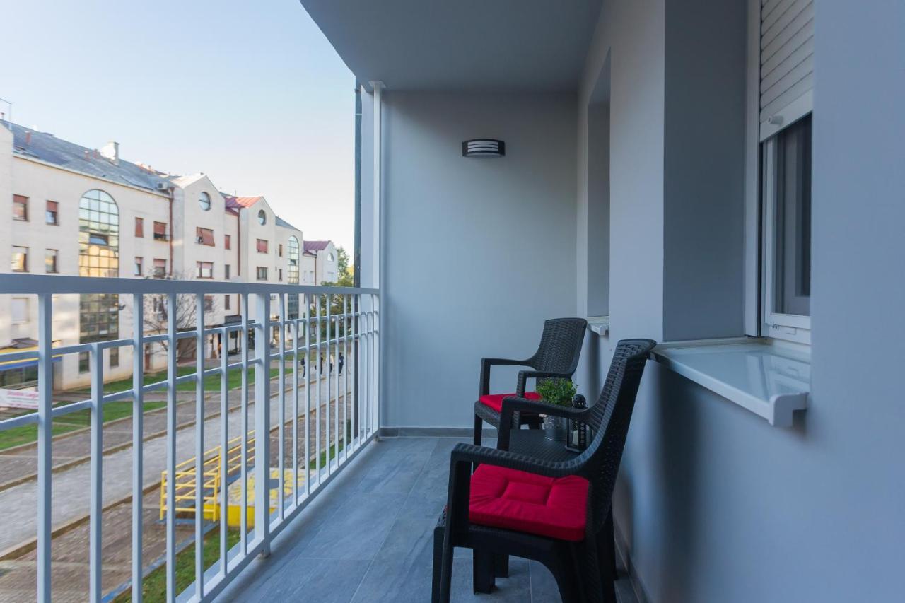 Apartman Lariva Osijek Eksteriør billede
